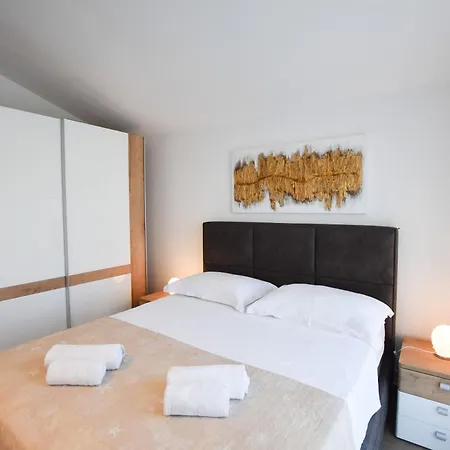 Appartement Karmen *