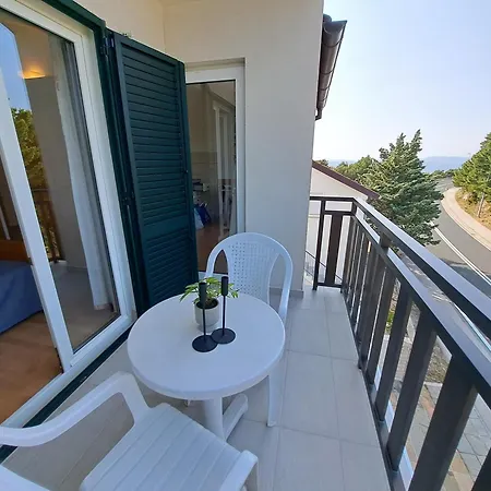 Karmen Appartement *