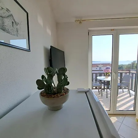 Apartment Karmen *